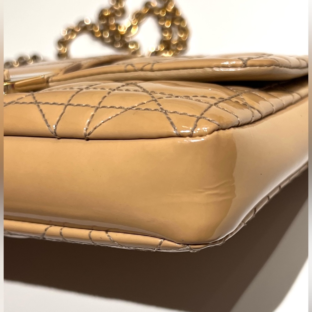 Dior Miss Dior mini bag on chain - Picture 9 of 14